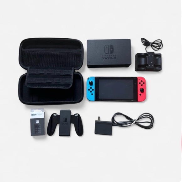 Nintendo Other - Nintendo Switch Bundle